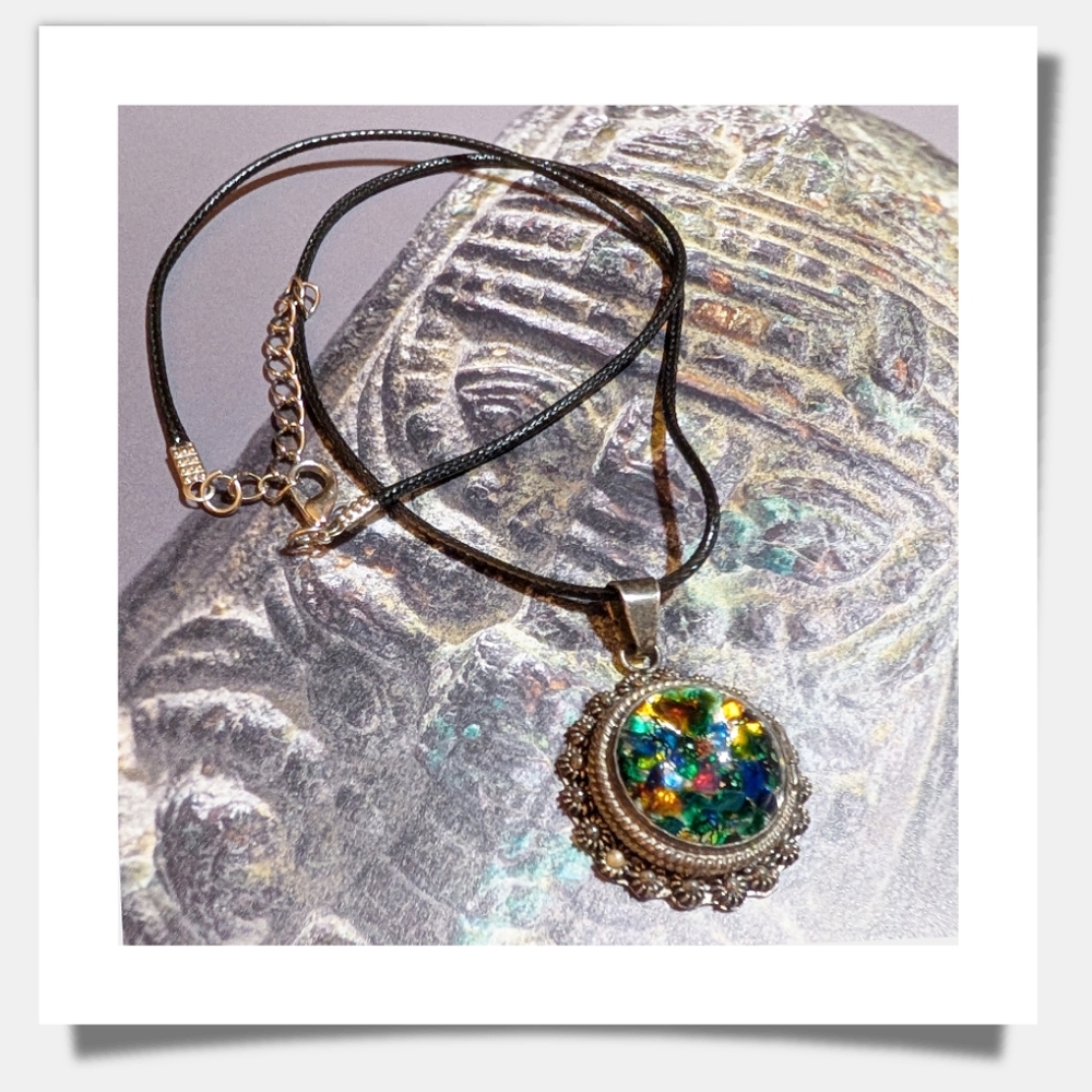 VTG Mexico Sterling Locket Necklace with Dichroic Glass - Picture 4 of 7